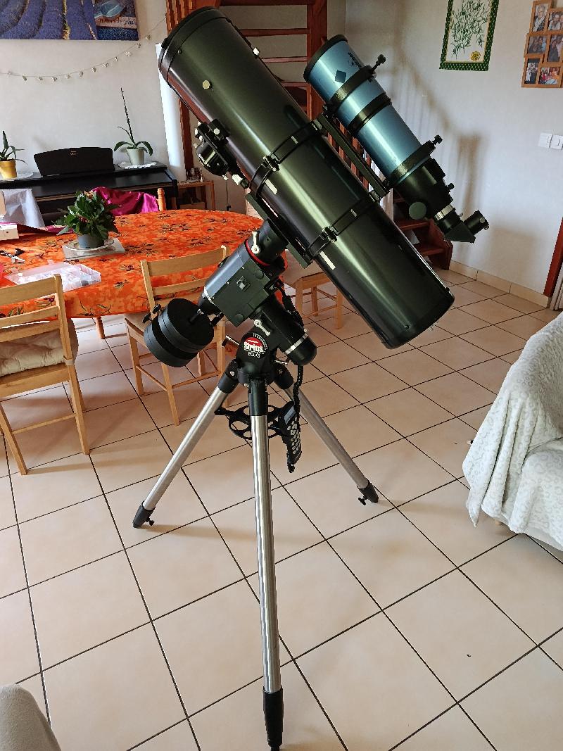 Vend mon setup Orion Sirius EQ G + Orion newton 150/750 et lunette de guidage