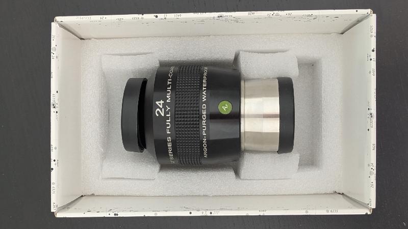 Oculaire ES 24mm 82° Ar