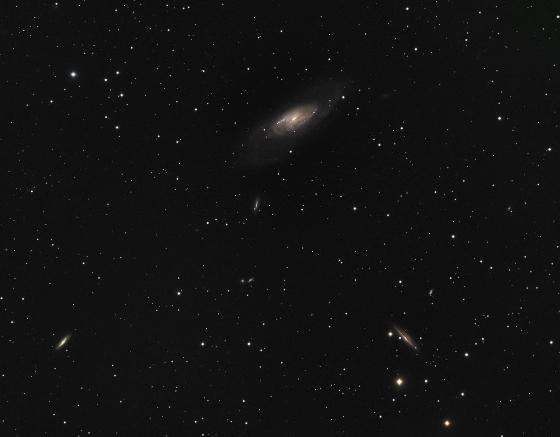 M106 M106