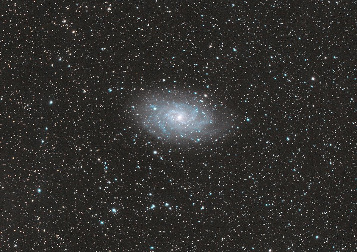 M33 au téléobjectif 200mm M33 au téléobjectif 200mm