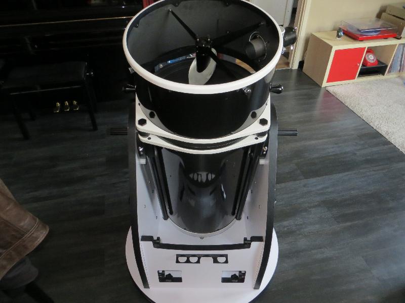 Dobson Skywatcher 14'' Felxtube ( 355mm) Dobson Skywatcher 14'' Felxtube ( 355mm)