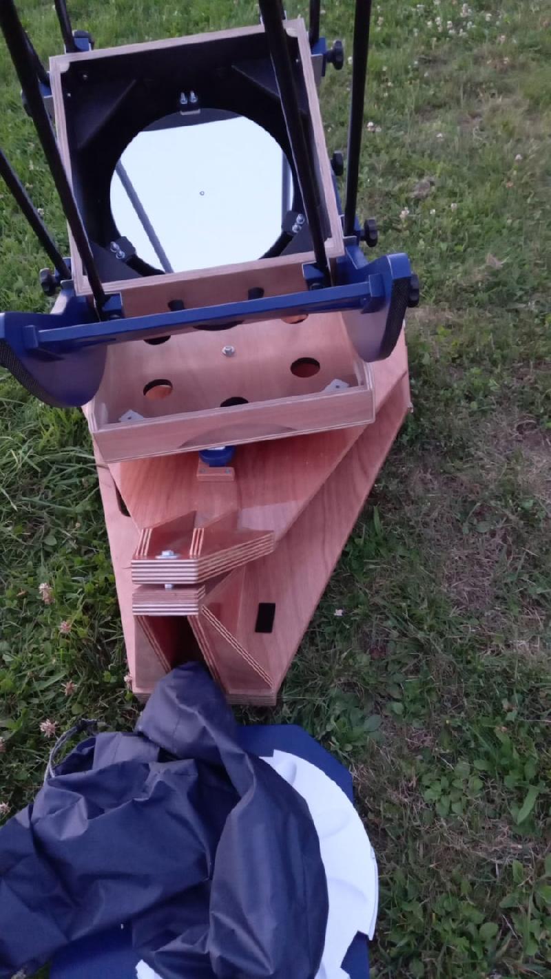 Sud Dobson 300mm Fd5 avec table équatoriale 