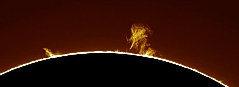 Protuberance 15 aout