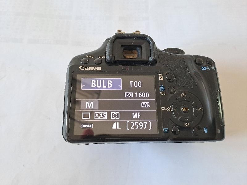 Reflex CANON 450D défiltré partiel + accessoires