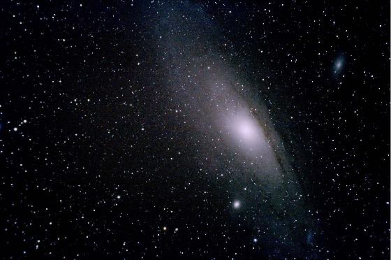 M31 - SW80ED et 350d - 30min M31 - SW80ED et 350d - 30min