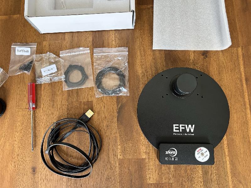 Roue à filtre motorisée ZWO 7x36mm V2 neuve jamais servie Roue à filtre motorisée ZWO 7x36mm V2 neuve jamais servie