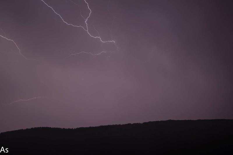 orage du 30/07/2019 Massif des bauges orage du 30/07/2019 Massif des bauges