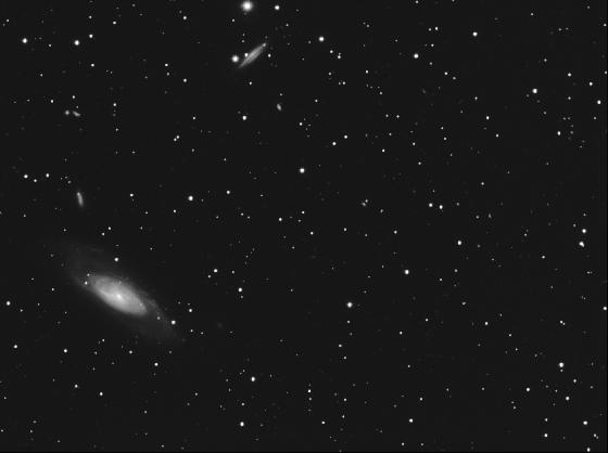 M 106 M 106