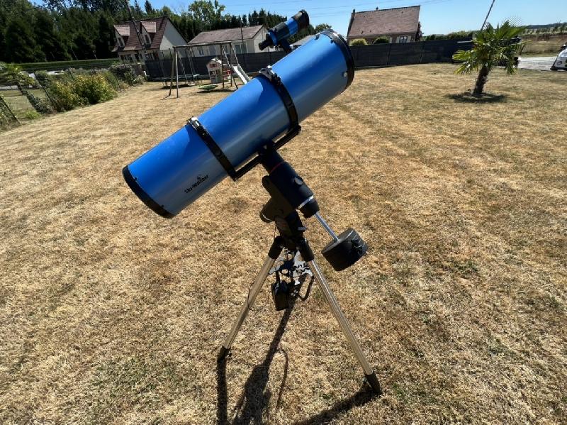 SkyWatcher 200/1000 sur Heq5 SkyWatcher 200/1000 sur Heq5