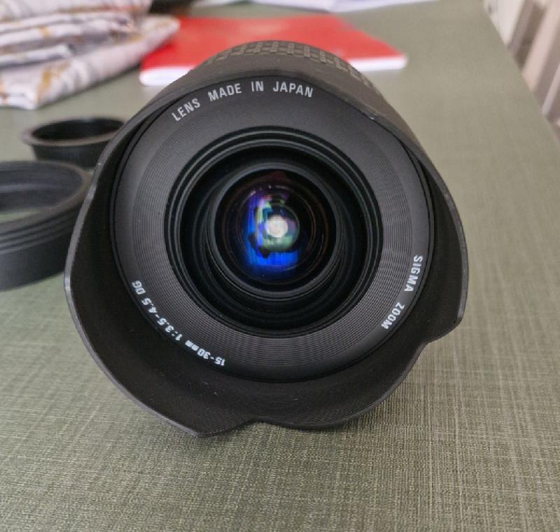 Objectif grand angle SIGMA 15-30mm monture CANON EF Objectif grand angle SIGMA 15-30mm monture CANON EF
