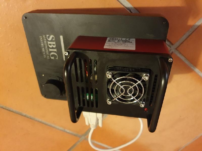 Caméra SBI ST-8300M