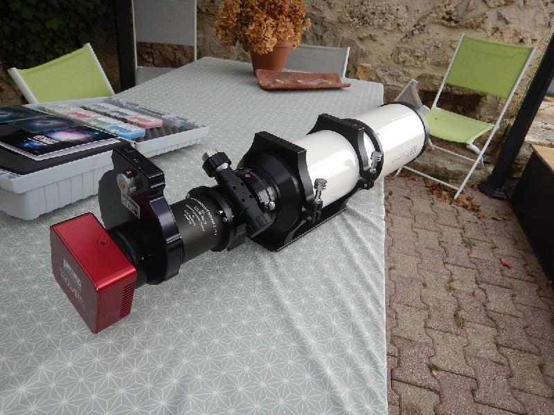 Lunette APO  APM 123 /738 avec 7 filtres et camera CCD