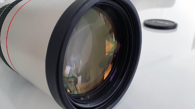 Objectif Canon EF 400mm f/5.6 Série L Objectif Canon EF 400mm f/5.6 Série L