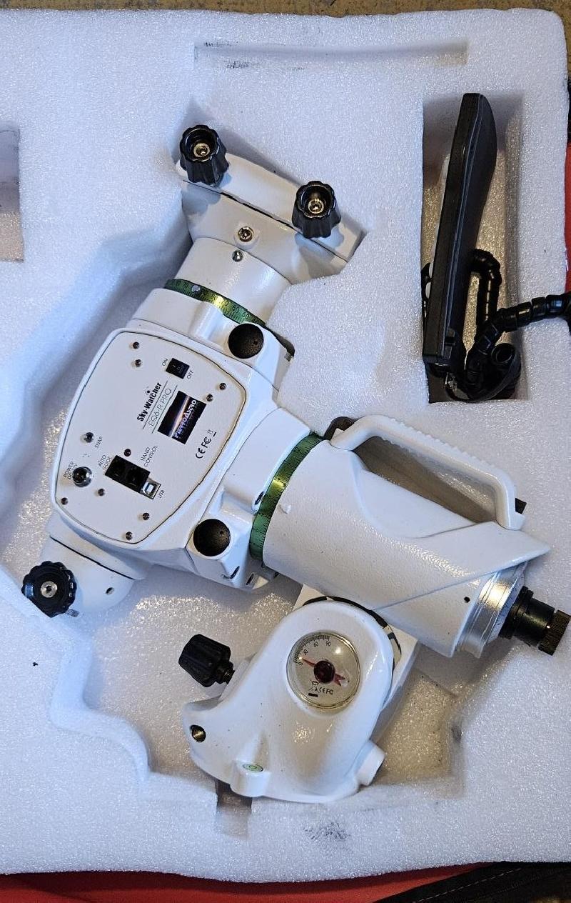 Setup Astrophoto, EQ6 R-PRO + Askar FRA 300