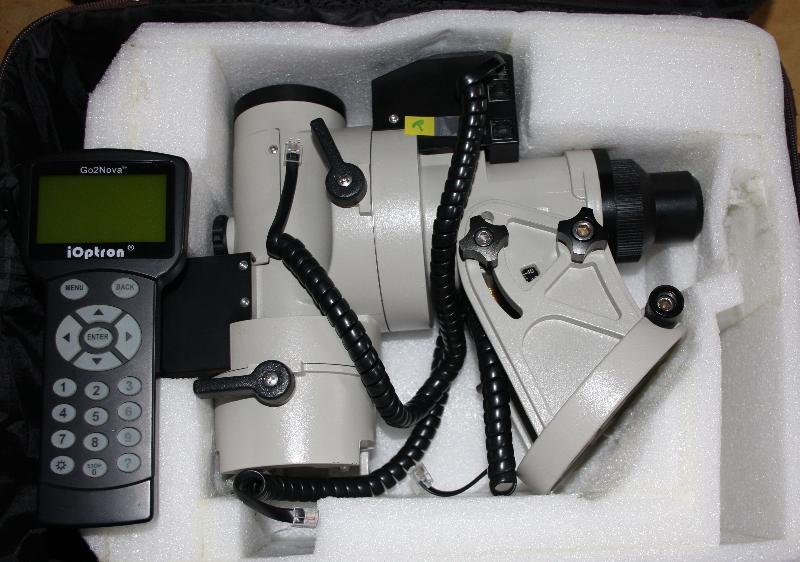 Monture iOptron iEQ30 + lunette 80 doublet Apo et lot occulaires