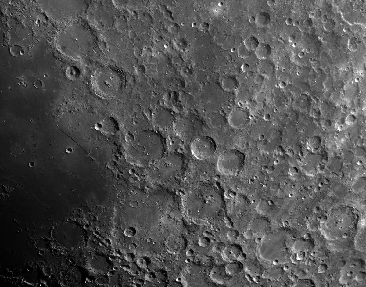 Lune le 24/04/2018