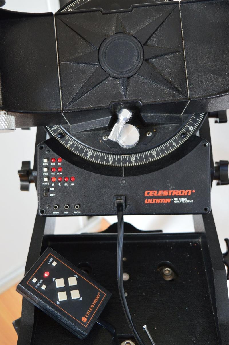 Monture Celestron Ultima 8