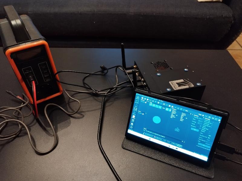 Ecran tactile visuel assisté ou astrophotographie nomade 