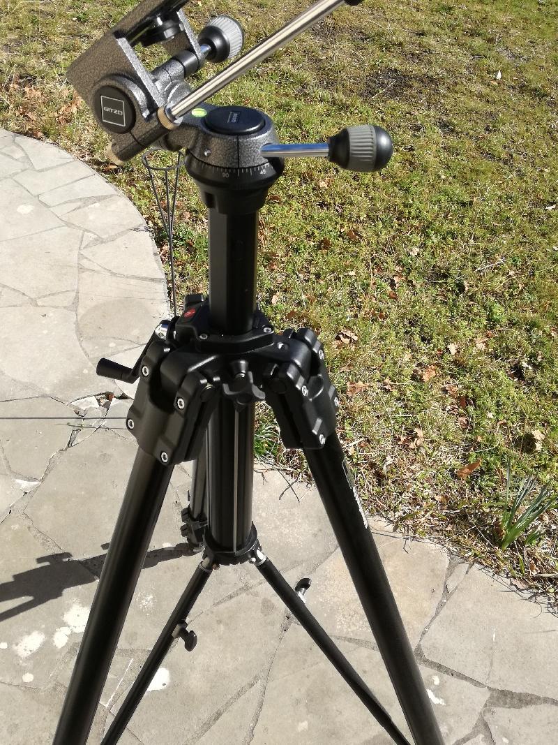 Trépied MANFROTTO 161MK2B (noir)+tête Gitzo G-1570M Trépied MANFROTTO 161MK2B (noir)+tête Gitzo G-1570M