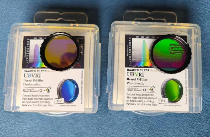 Filtres photométriques Baader Bessel B et V 31,75mm