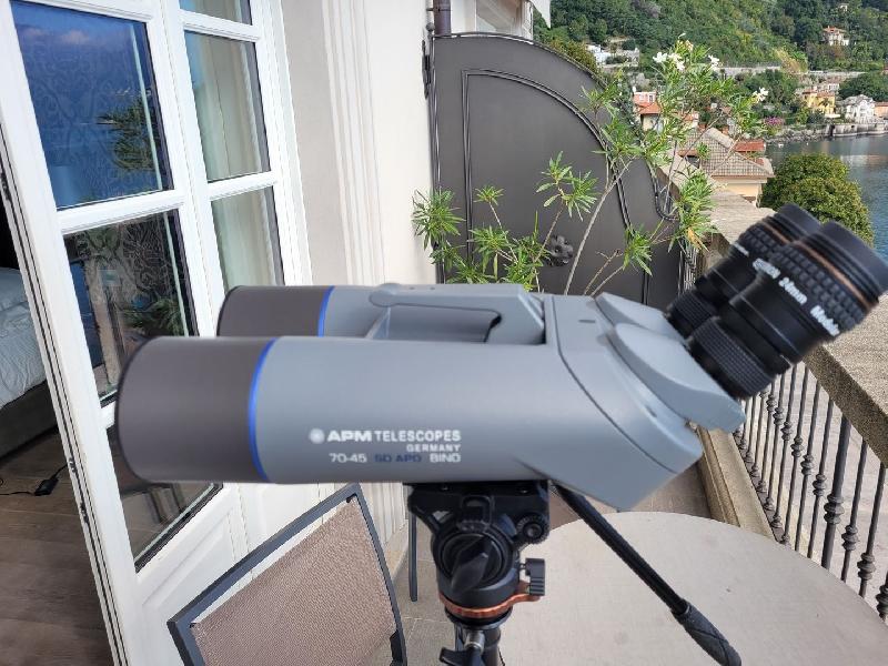 Jumelles APM 70mm SD Apo