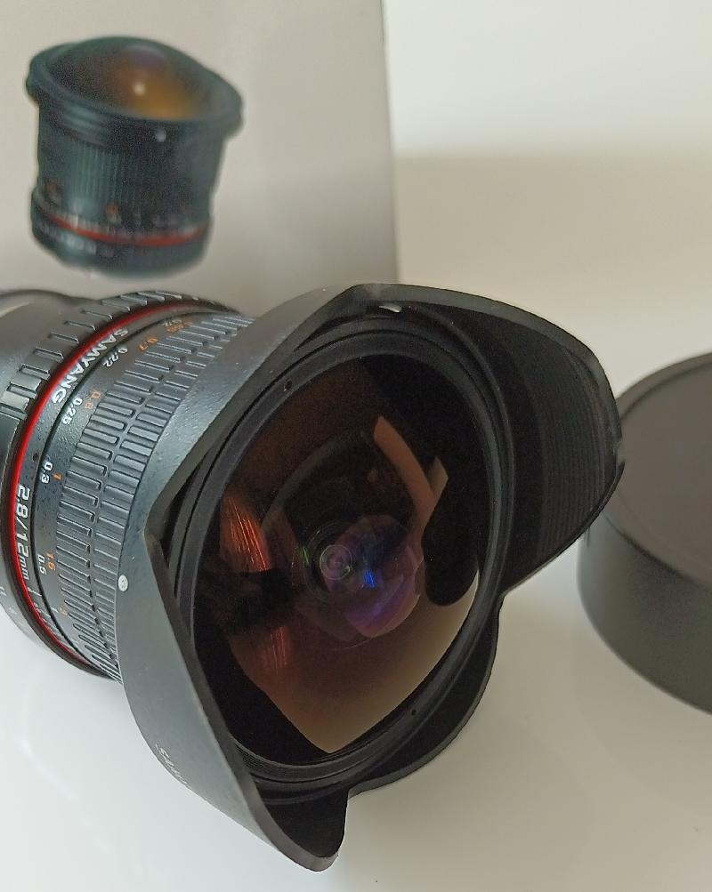 Samyang 12mm fisheye monture Sony E Samyang 12mm fisheye monture Sony E