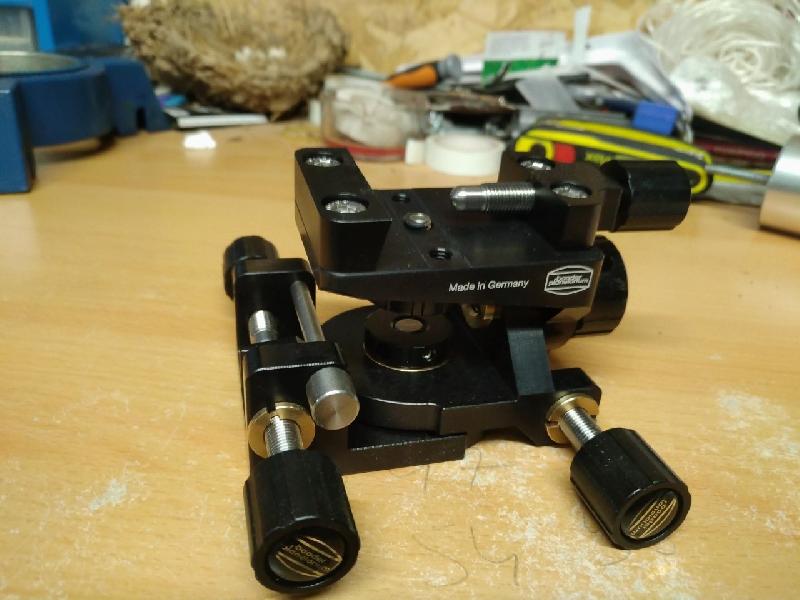 Platine micrométrique