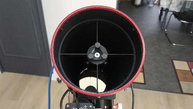 Newton TS UNC 150/750 équipé