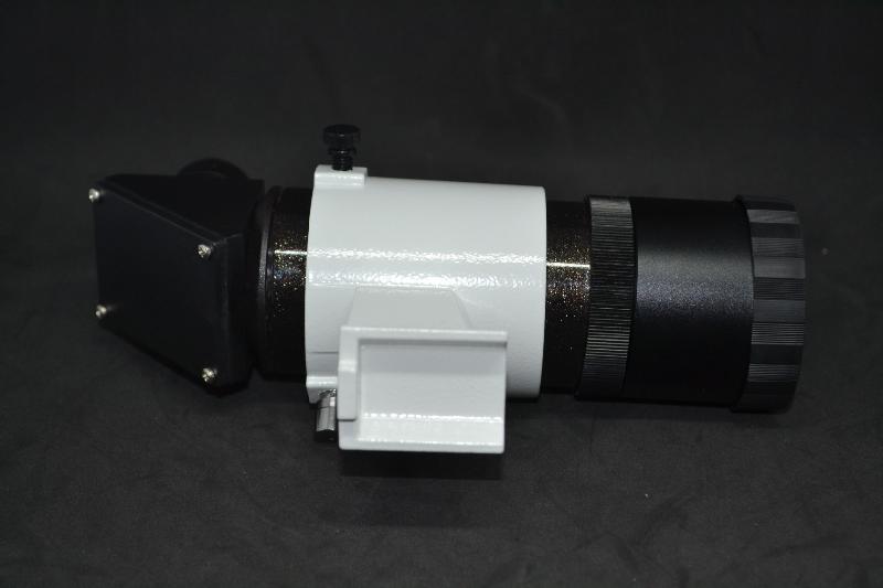 Chercheur optique 9x50 coudé + support Sky-watcher