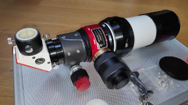 Lunt 60MT H-alpha multi-usages 'Day&Night' Lunt 60MT H-alpha multi-usages 'Day&Night'