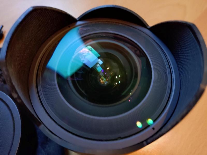 Samyang 14mm f2.8 IF ED UMC - Monture Canon EF