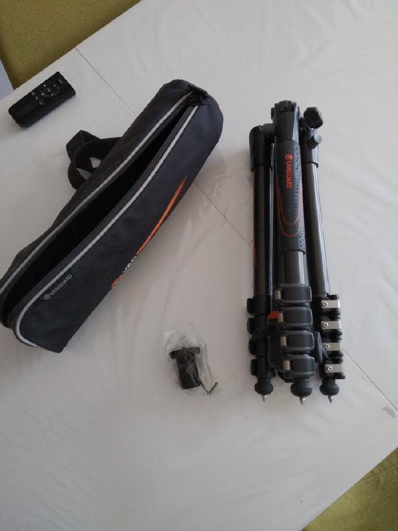Trépied photo Vanguard VEO 265CB carbone 5 + rotule-ball Trépied photo Vanguard VEO 265CB carbone 5 + rotule-ball