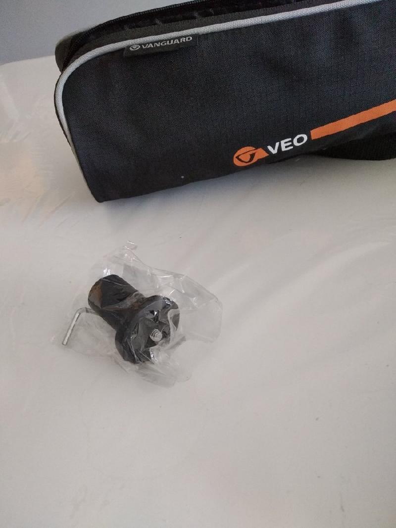 Trépied photo Vanguard VEO 265CB carbone 5 + rotule-ball Trépied photo Vanguard VEO 265CB carbone 5 + rotule-ball
