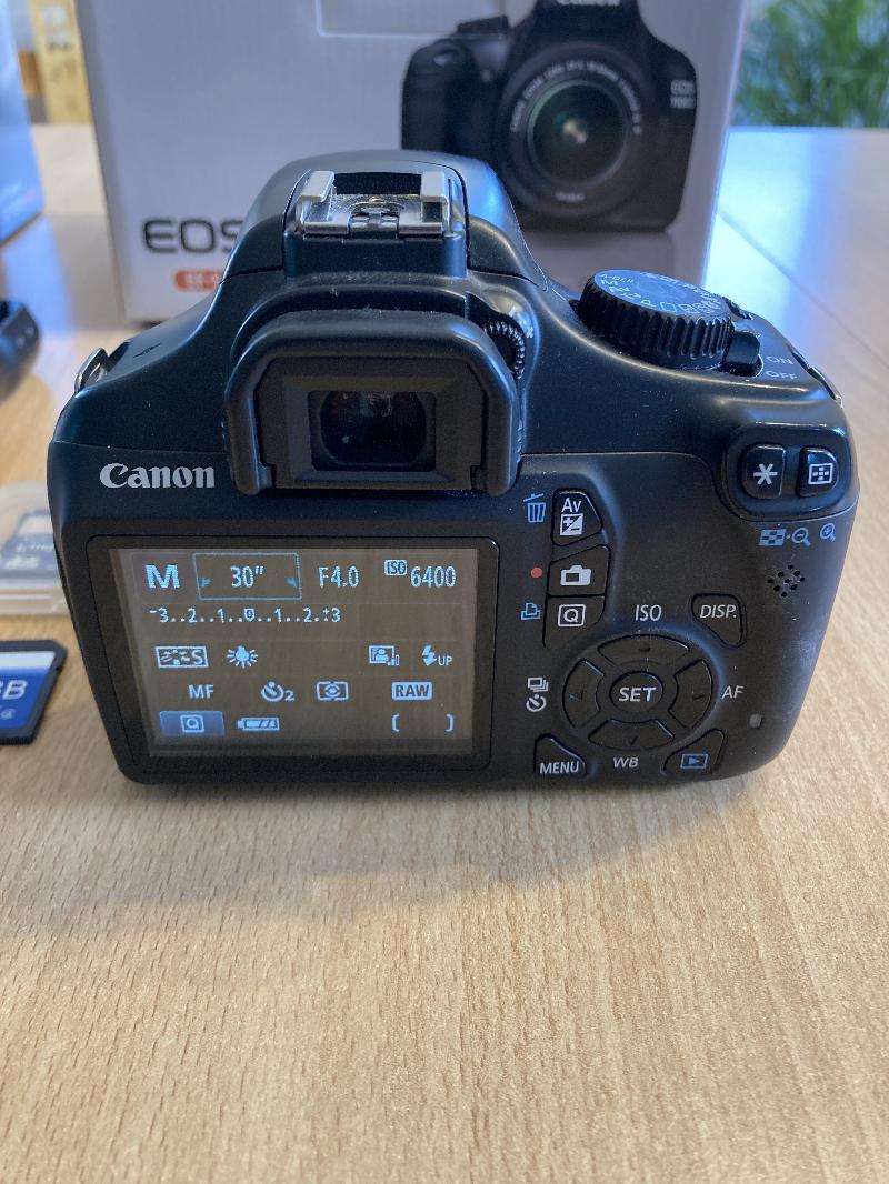 Canon EOS 1100D non défiltré + accessoires Canon EOS 1100D non défiltré + accessoires