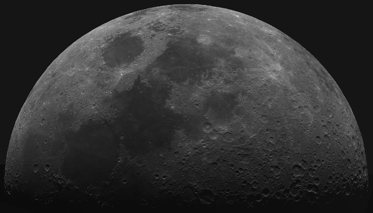 Lune du 20/06/2018 au T400/1800 + T7 Astro + Baader 610nm Lune du 20/06/2018 au T400/1800 + T7 Astro + Baader 610nm