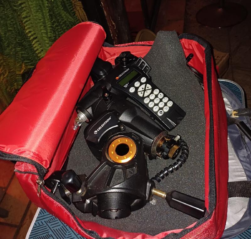 monture celestron AVX goto excellent état monture celestron AVX goto excellent état