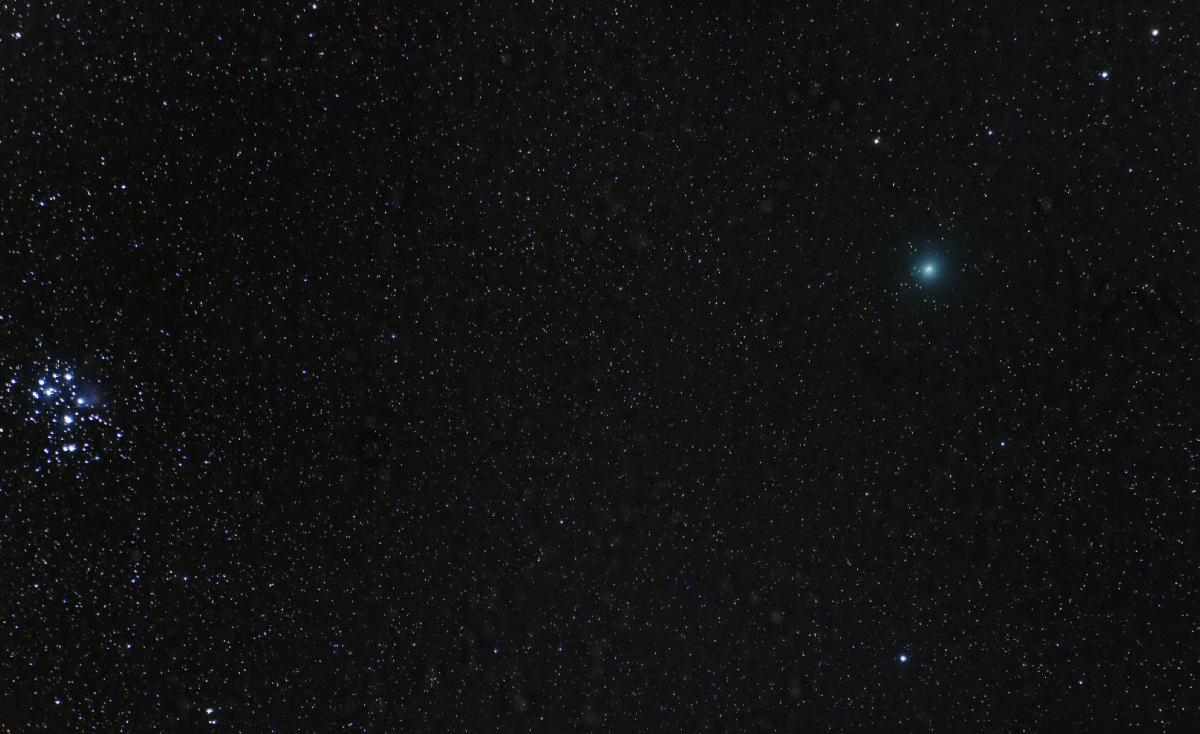 Wirtanen et les Pleiades Wirtanen et les Pleiades