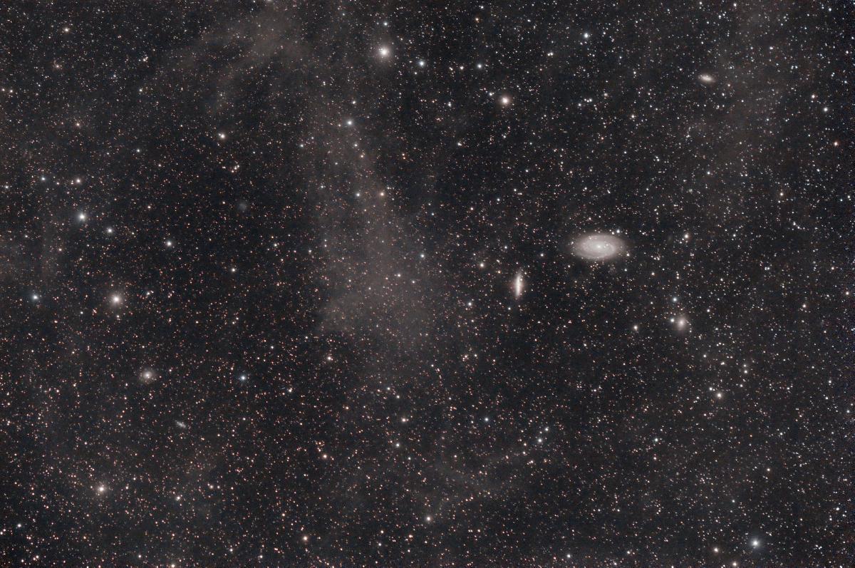 Grand champ sur M81 et M82 Grand champ sur M81 et M82