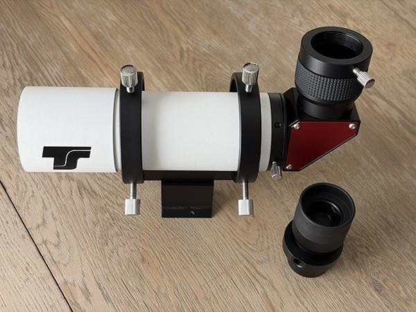 Chercheur coudé TS-Optics + oculaire réticulé