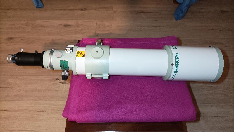 Takahashi TSA 120 avec ensemble d’accessoires pour photo/visuel