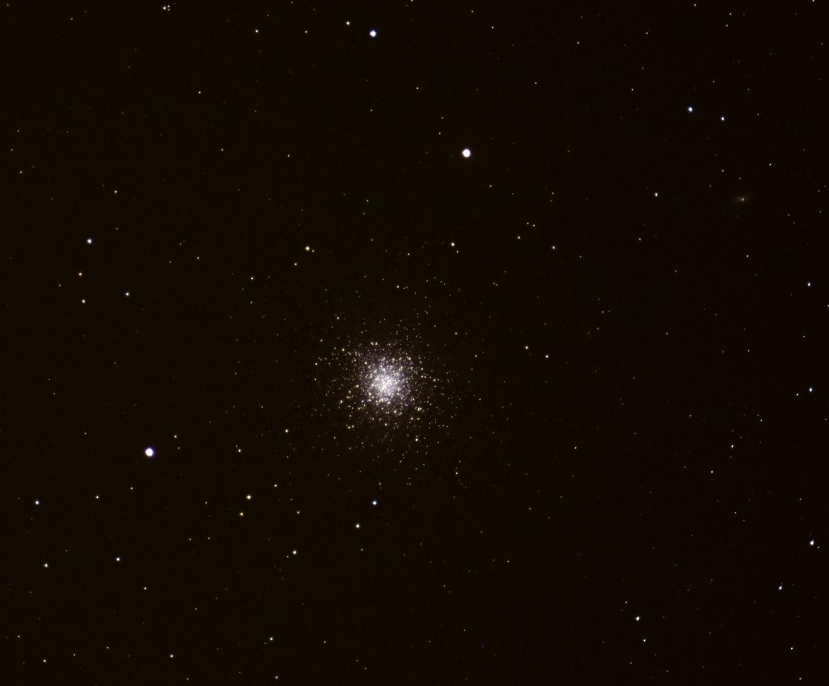 M13 M13