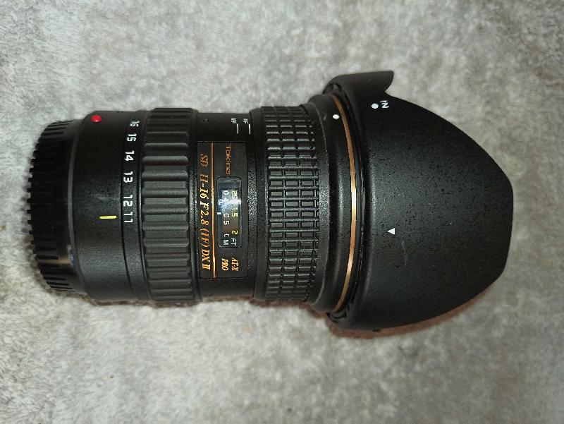  objectif tokina 11-16mm  f2.8 DXII  monture canon
