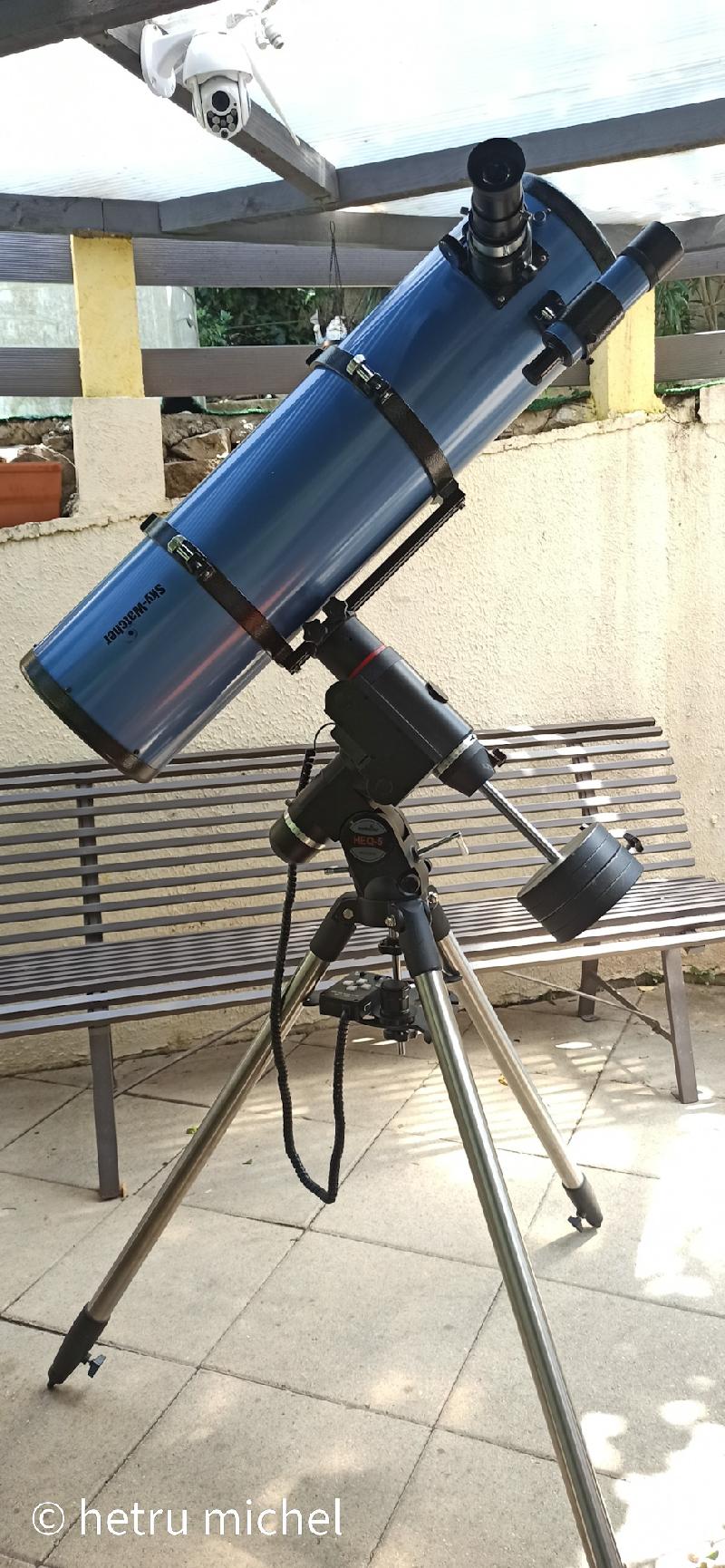 Télescope 200/1000 skywatcher sur heq5