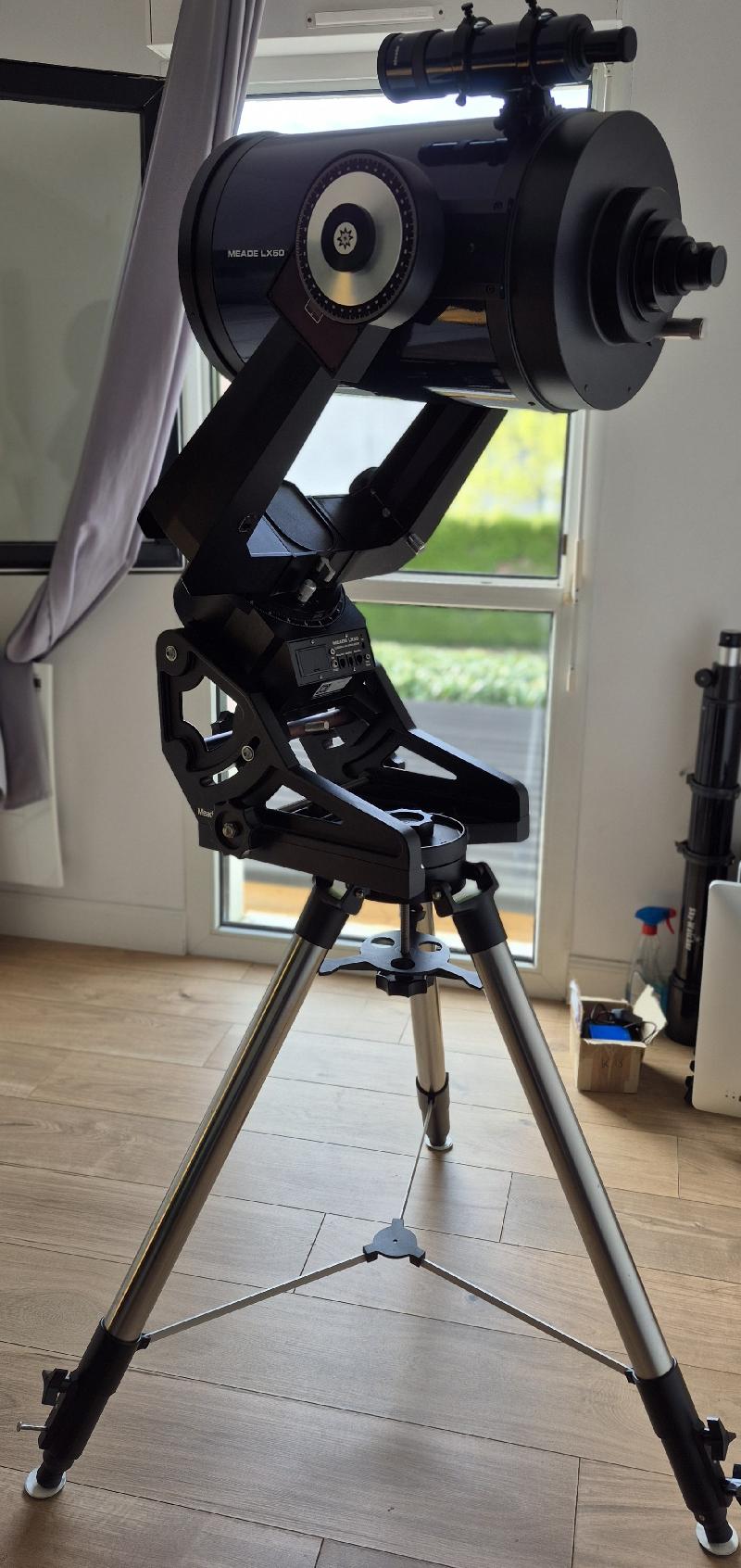 Télescope meade lx 254mn 