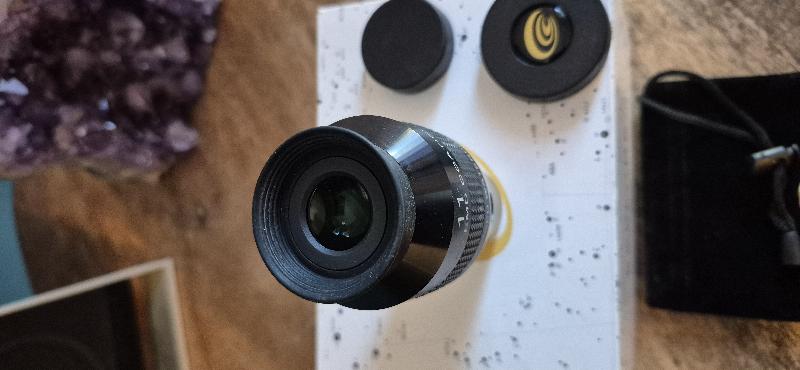 Oculaire 11mn explorer sientific champ 82 degrés