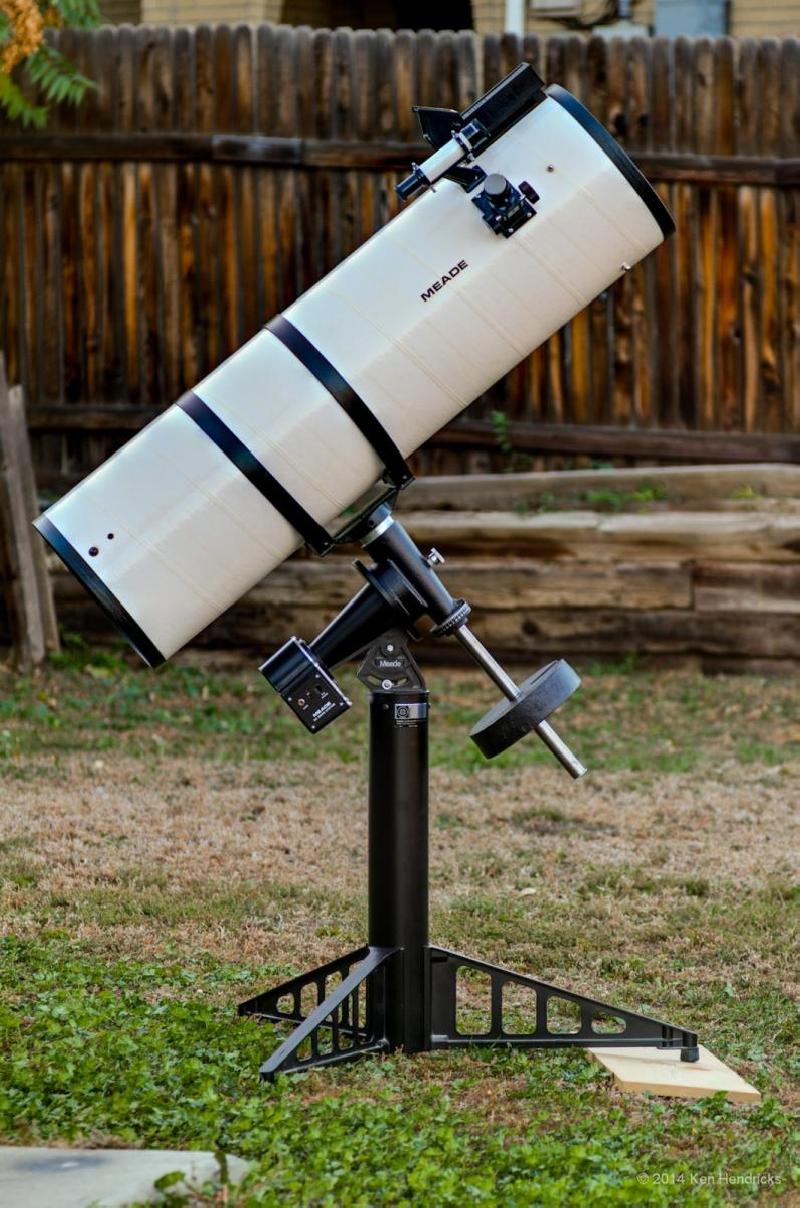 Meade Starfinder 250 équatorial jamais servi... Meade Starfinder 250 équatorial jamais servi...