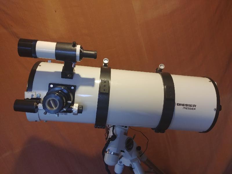 HEQ5 pro goto 8" 200/800 F4 Newton-Photo Map motoriser état neuf HEQ5 pro goto 8" 200/800 F4 Newton-Photo Map motoriser état neuf