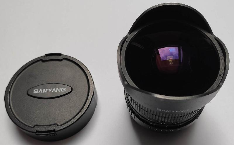 Samyang 8mm fisheye f/3.5-22 Samyang 8mm fisheye f/3.5-22