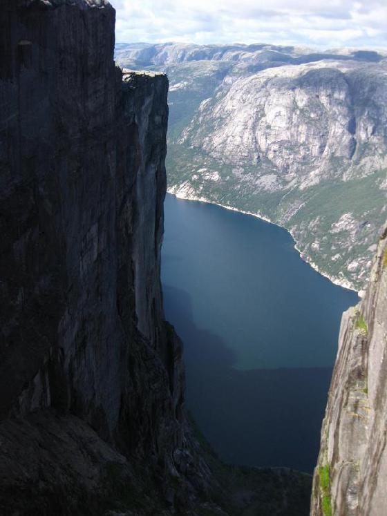 Mille mètres au-dessus du Lysefjord