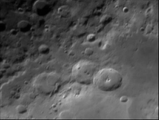 Cratères Théophile, Cyrille et Catherine